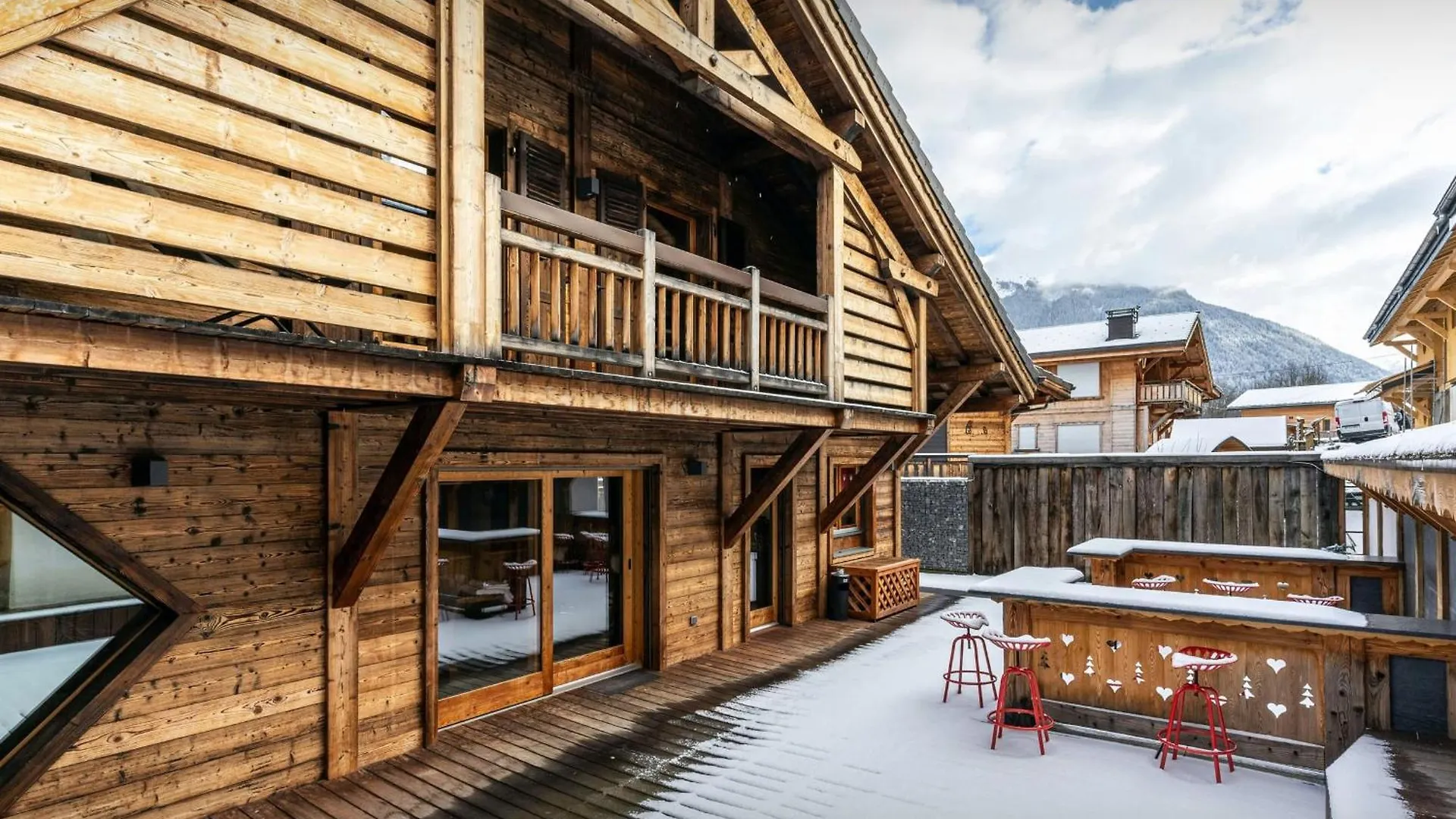 Chalet Lodge Le Nordic - Ovo Network Morzine